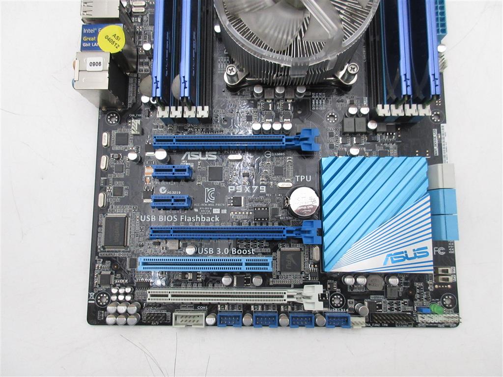 値下げASUS P9X79 Deluxe/core i7 3970x/ 16GB 値下げASUS P9X79 Deluxe/core i7 3970x/ 16GB - メルカリ